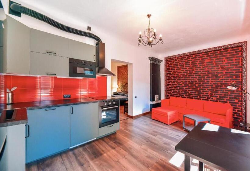 آپارتمان 1 خوابه, Villa Kurland