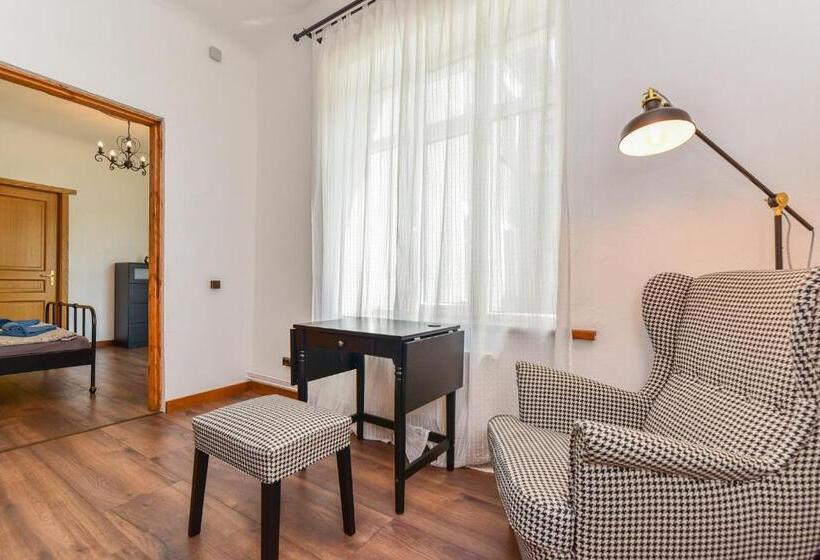 آپارتمان 3 خوابه, Villa Kurland