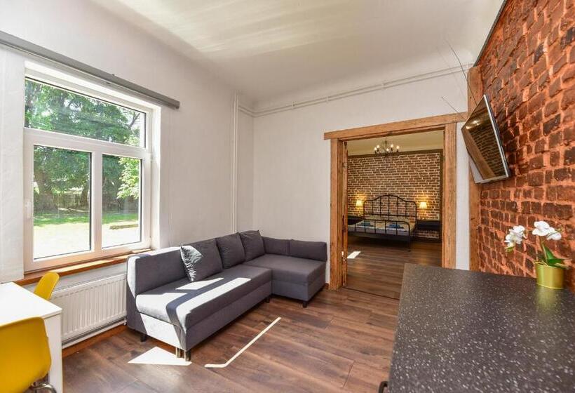 آپارتمان 3 خوابه, Villa Kurland