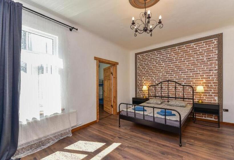 آپارتمان 3 خوابه, Villa Kurland