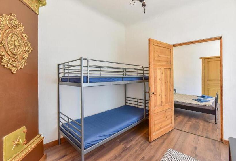 آپارتمان 3 خوابه, Villa Kurland