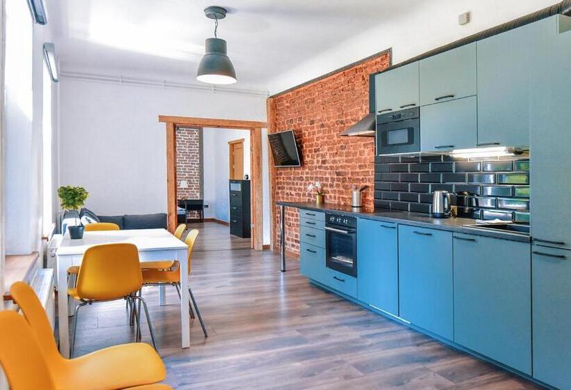 آپارتمان 3 خوابه, Villa Kurland