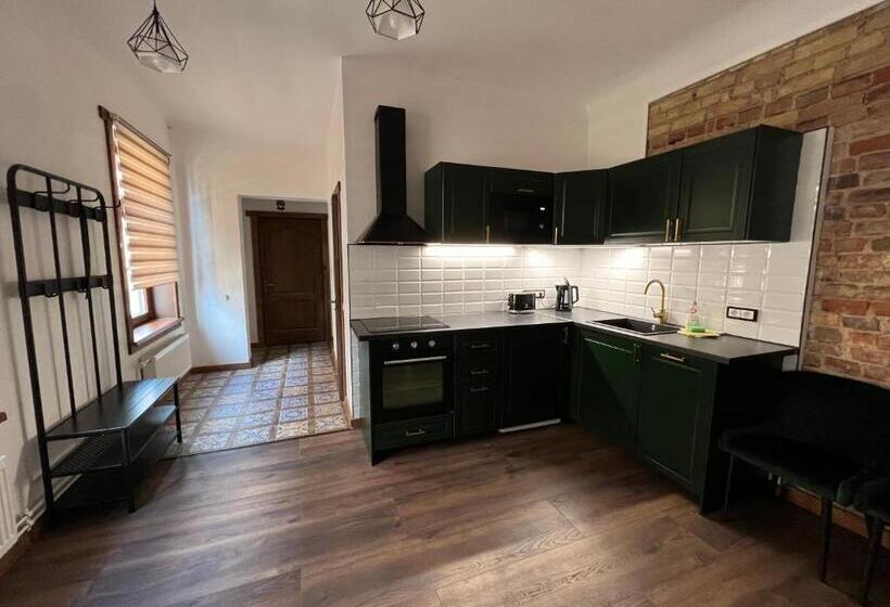 آپارتمان 1 خوابه, Villa Kurland