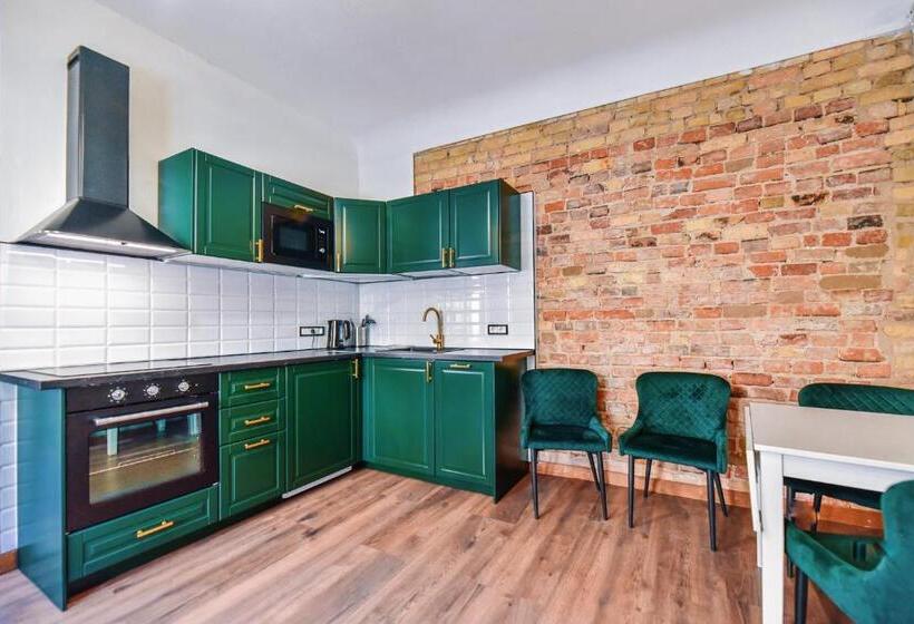 آپارتمان 1 خوابه, Villa Kurland