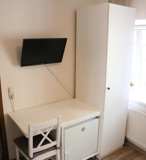 اتاق استاندارد یک نفره, Altstadt Pension Herborn