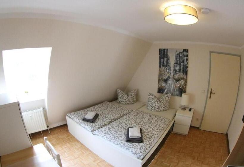 Номер Стандарт, Altstadt Pension Herborn