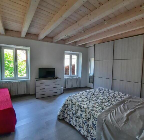 חדר משפחתי חדר אמבטיה משותף, Casa Tilde Guest House