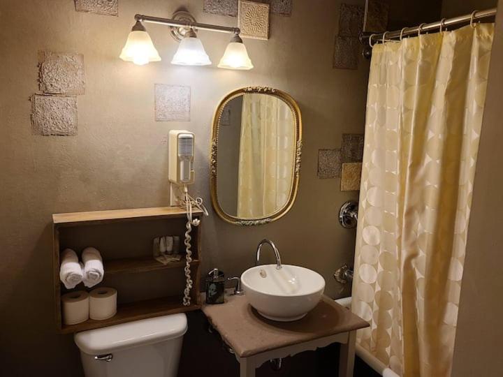 经济房, Le Lodge Du Lac