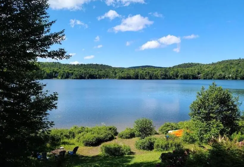 バルコニー付きスタンダードルーム, Le Lodge Du Lac