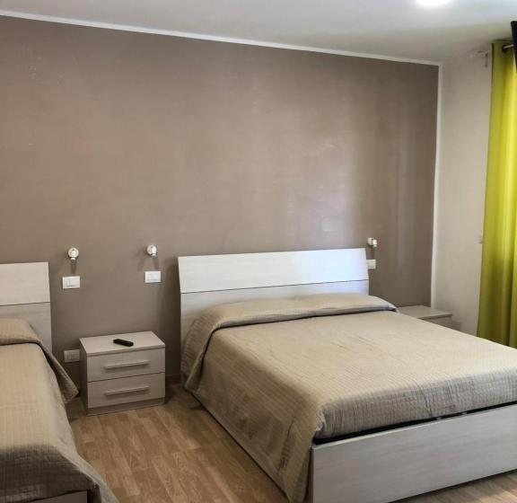 스탠다드 트리플 발코니 룸, West Ponente