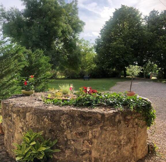 חדר סטנדרט נוף לגינה, L Oree Du Ciel