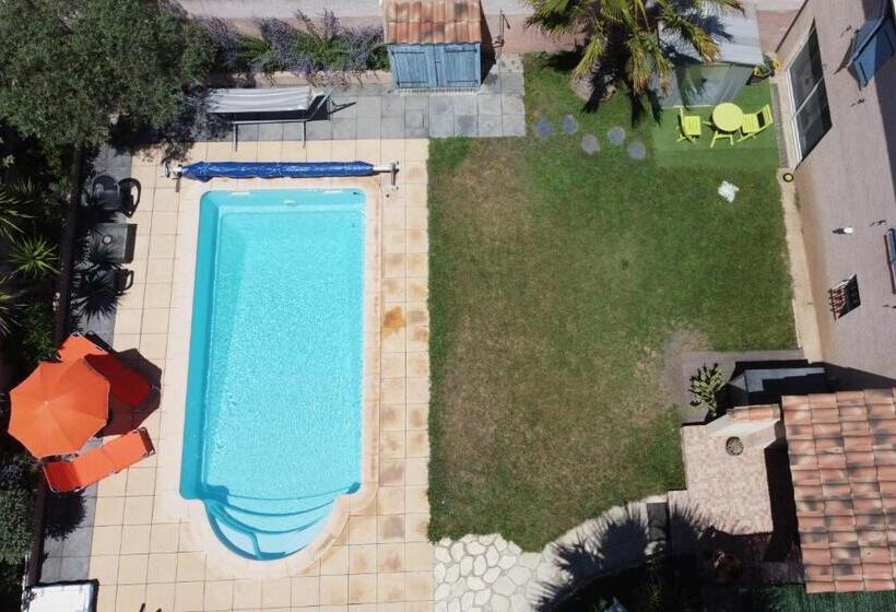 스탠다드 스튜디오 (테라스구비), Studio Tranquillo Avec Piscine Et Salle De Sport