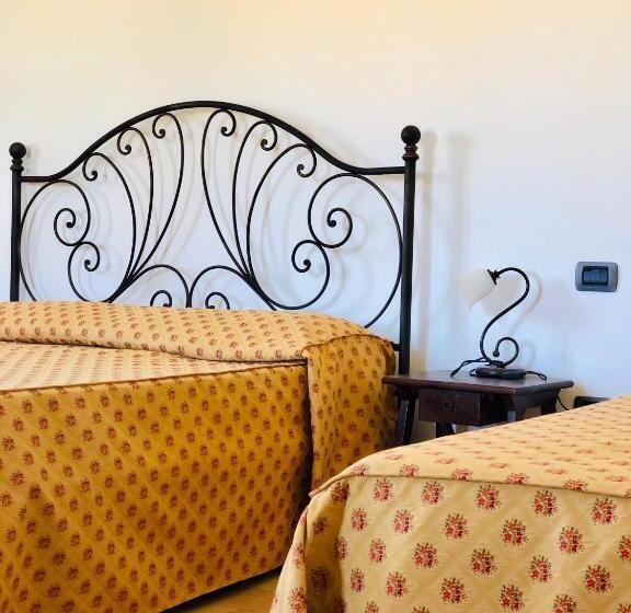 スタンダードルーム, Casale Viridi   Nel Fresco Delle Colline Umbre