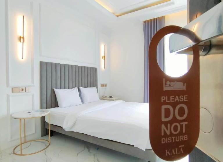 Номер Superior, Kala Hotel Semarang