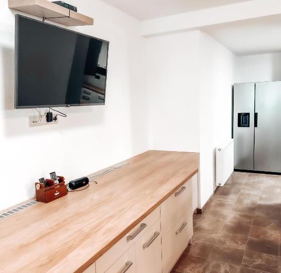 Апартаменты 1 Спальня Вид на Бассейн, Rezidencia Podhájska