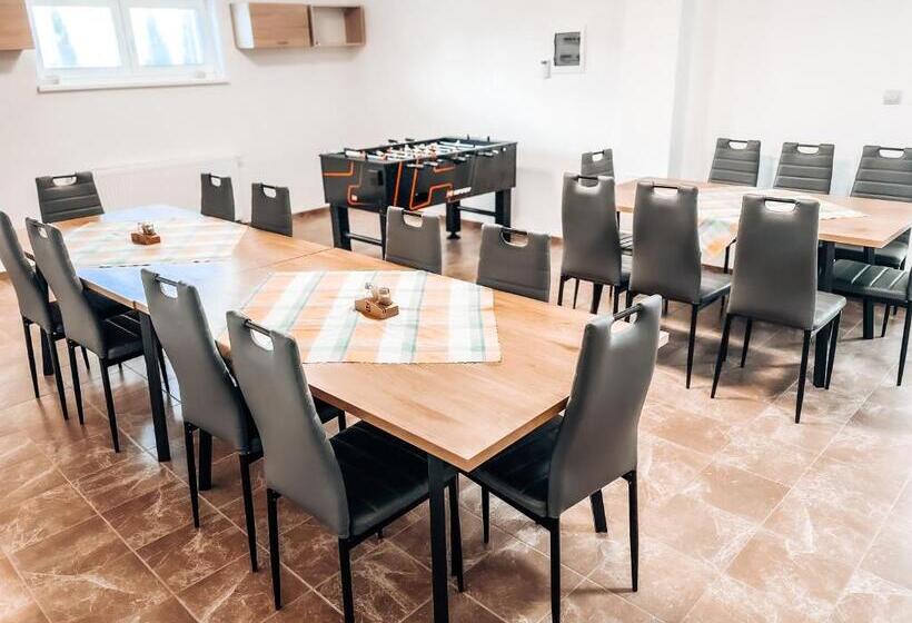 Номер Economy, Rezidencia Podhájska