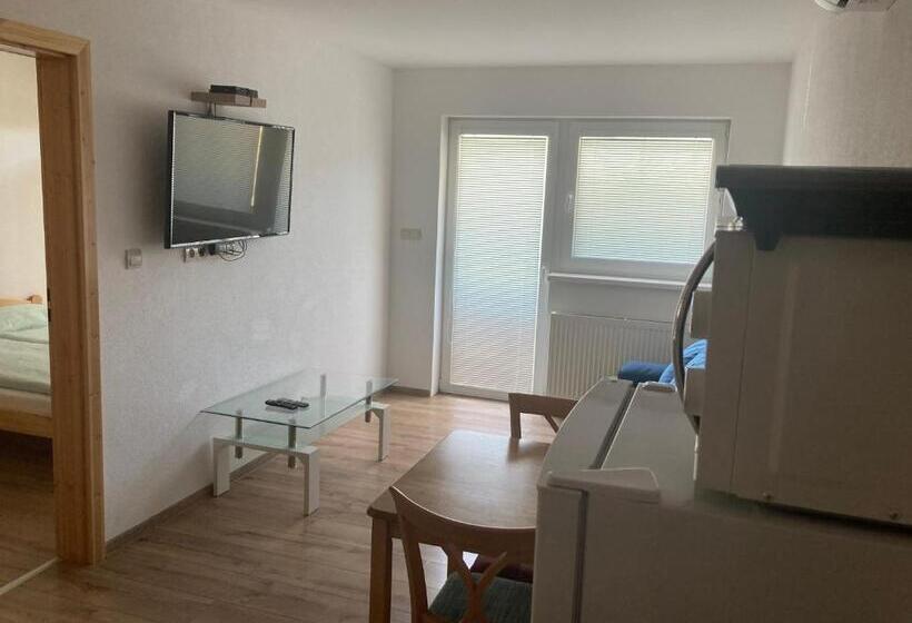 Апартаменты 1 Спальня, Rezidencia Podhájska