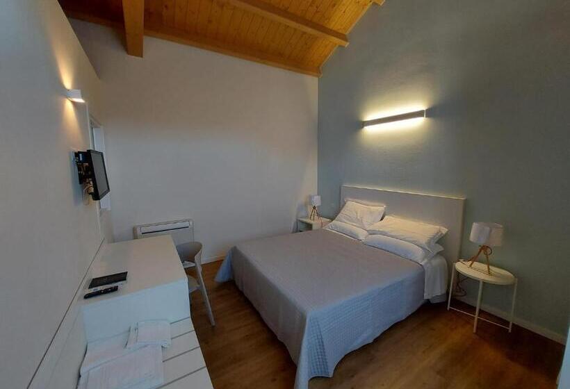 Quarto Estandar, Casa Fadda