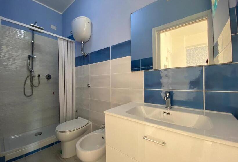 Номер Стандарт Трехместный, Da Leo