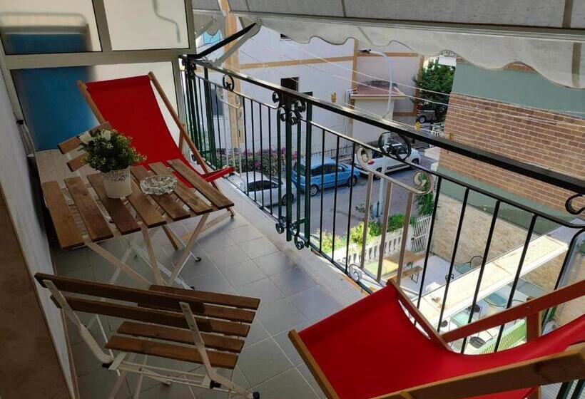 Семейный Номер, Gaeta Holidays