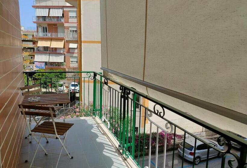 Номер Стандарт Трехместный, Gaeta Holidays