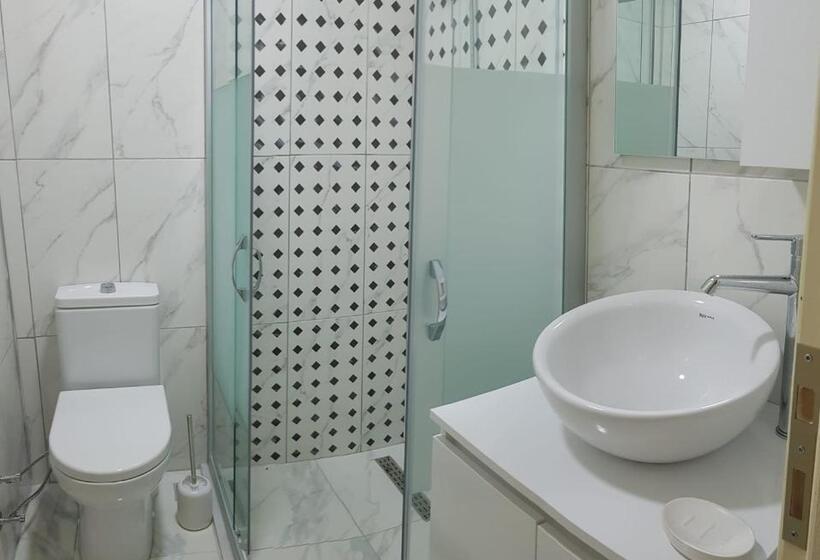 اتاق لوکس, Adayel Otel & Bağ Evi