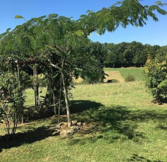 家庭房带园景, Chambre D Hôtes La Cavaille