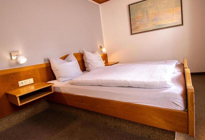 غرفة قياسية, Zum Hirschen   Sulzfeld Am Main