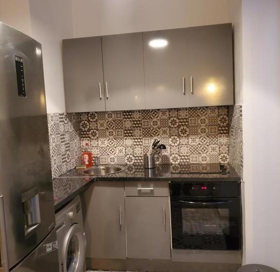 Apartamento 1 Dormitório, Ketia P