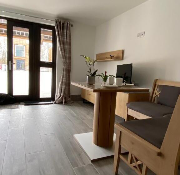 غرفة قياسية, Lodges At Flimwell Park