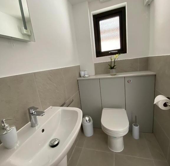 غرفة قياسية, Lodges At Flimwell Park