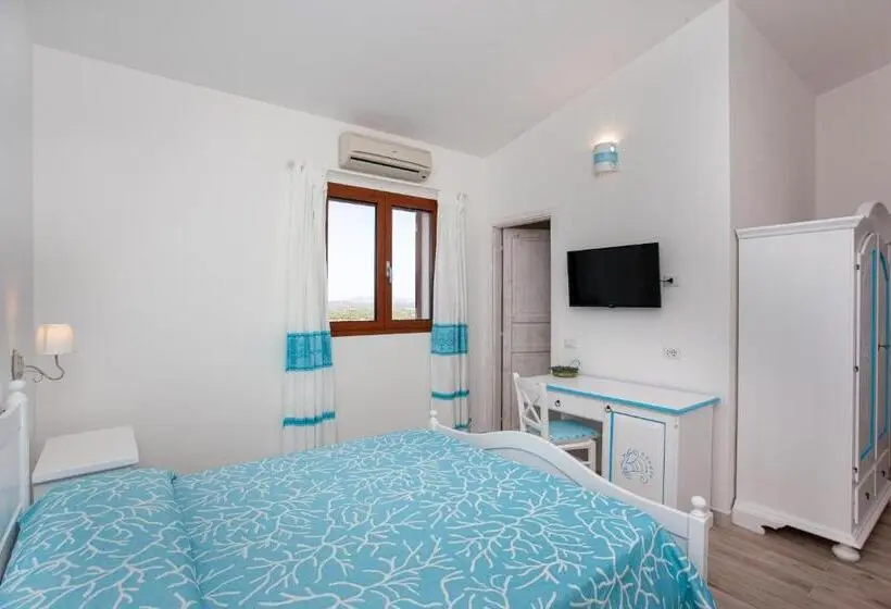ガーデンビュースタンダードルーム, La Casa In Collina   Affittacamere Con Vista Mare