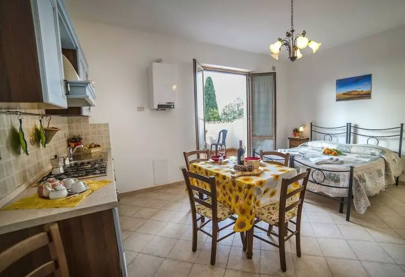 スタンダードスタジオ, Casa Vacanze Santa Caterina