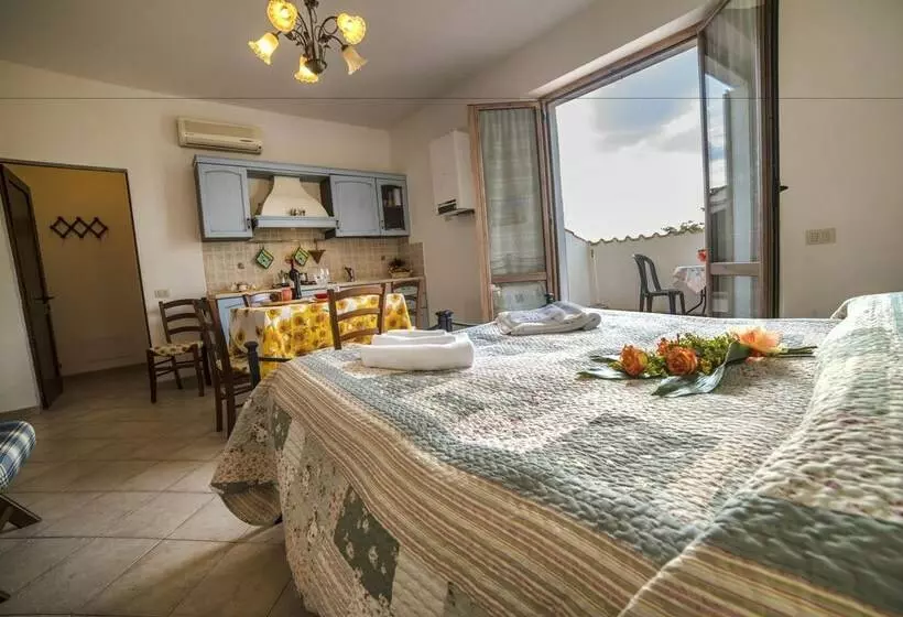 スタンダードスタジオ, Casa Vacanze Santa Caterina