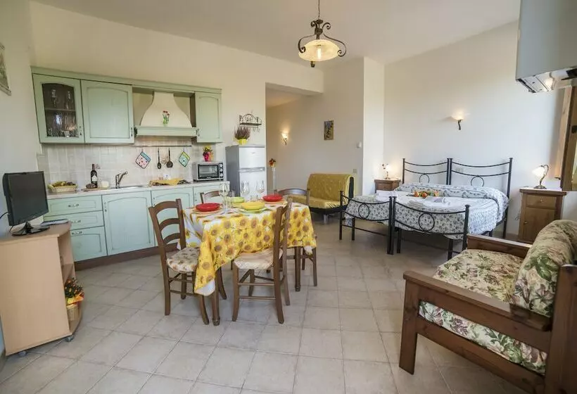スーペリアスタジオ, Casa Vacanze Santa Caterina