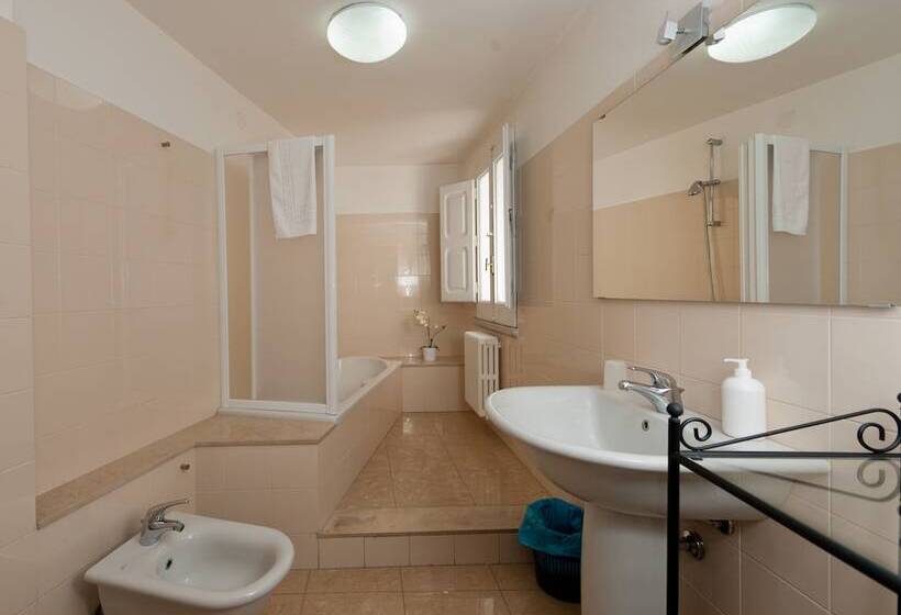 اتاق سوپریور, Mirage Lecce