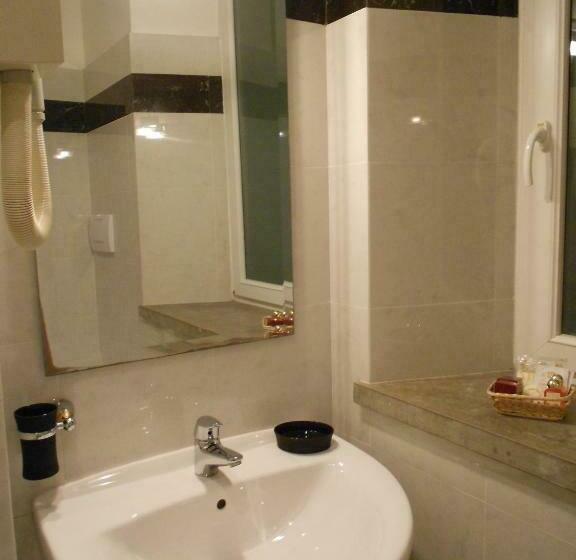 اتاق سوپریور, Al Teatro