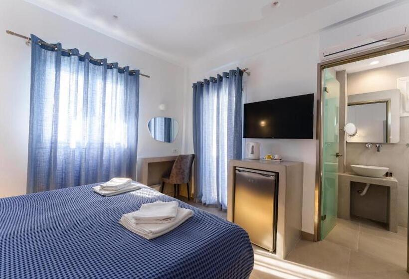 バルコニー付きデラックスルーム, Anna S