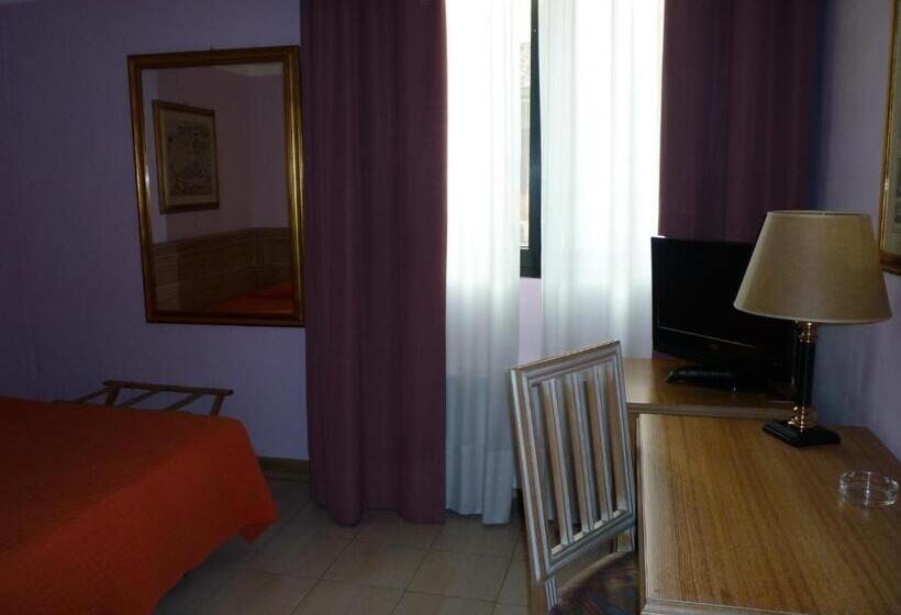 חדר סטנדרט, Ascot