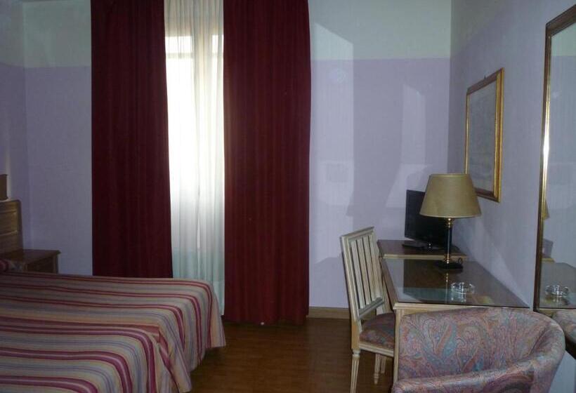 חדר סטנדרט, Ascot