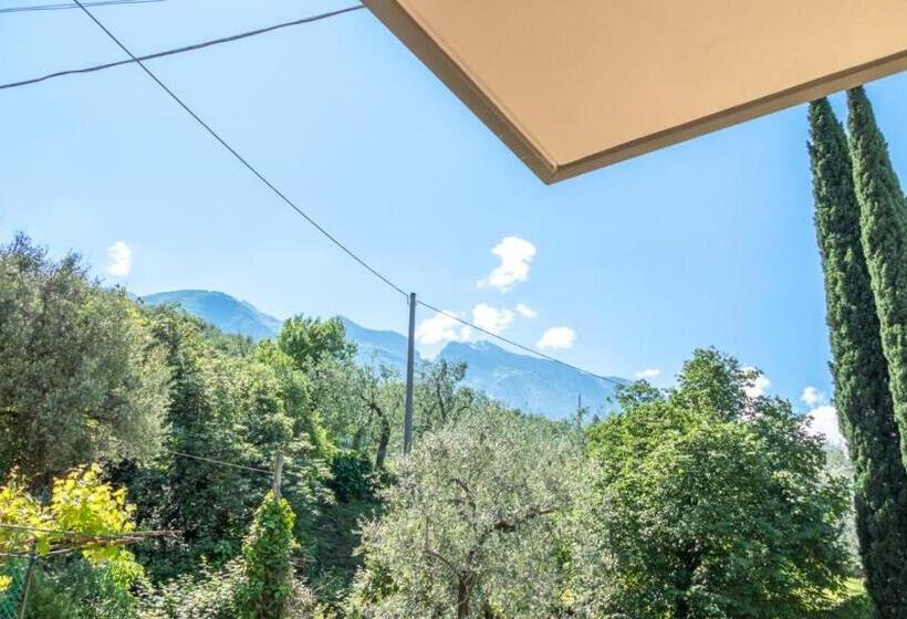 Номер Стандарт Вид на Горы, Casa Marinella