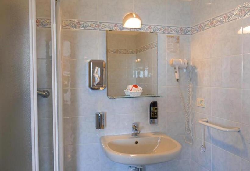 Номер Стандарт с Балконом, Casa Marinella