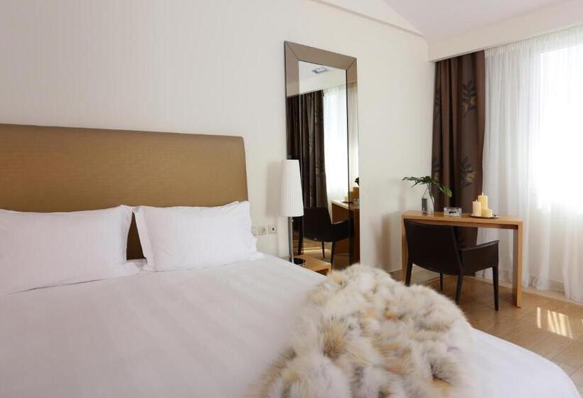 סוויטת דלוקס עם נוף, Chloe Luxury