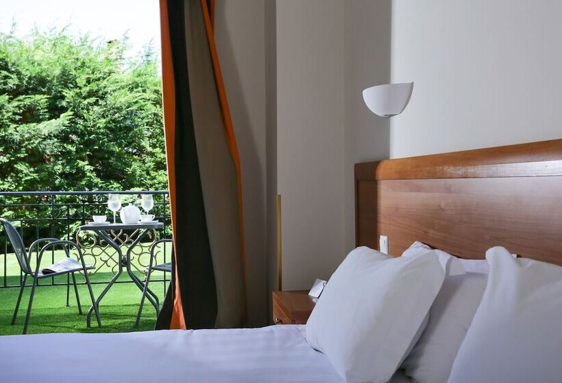 חדר סטנדרט יחיד, Chloe Luxury