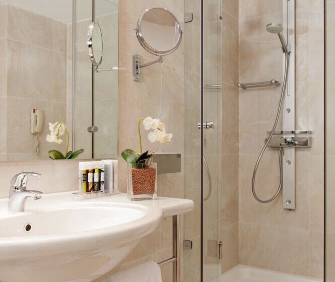 Superior room with lake view, Chloe Luxury