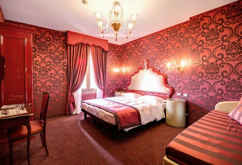 Standaard Driepersoonskamer, Domus Cavanis