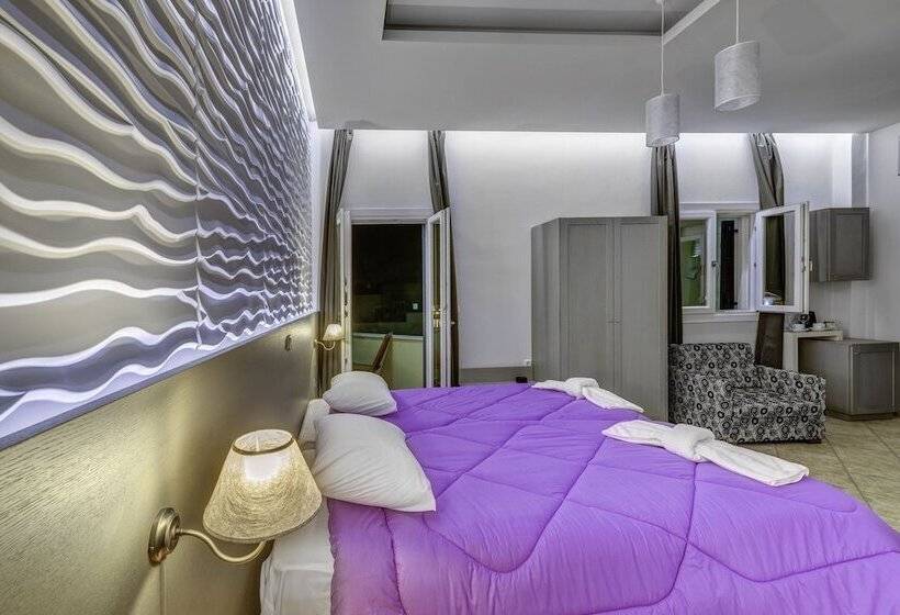 اتاق سوپریور با چشمانداز دریا و بالکن, Ethrion