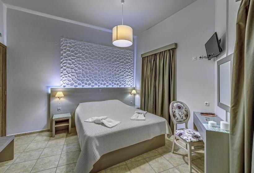 اتاق لوکس با بالکن و چشمانداز دریا, Ethrion