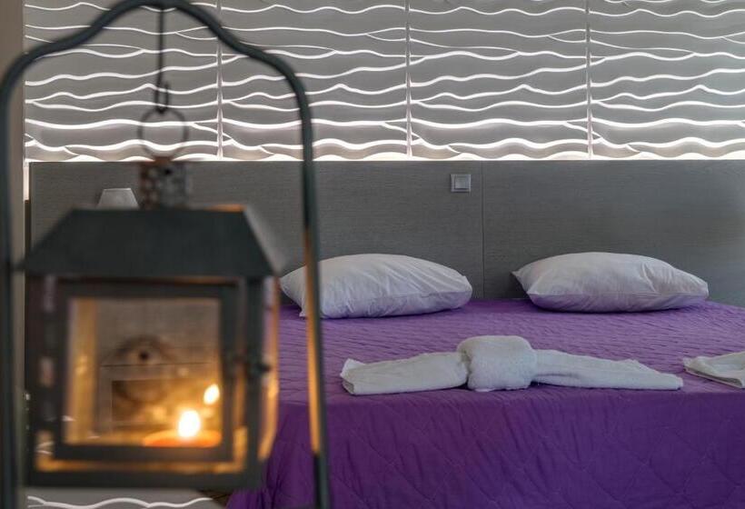 2 Bedrooms Suite Sea View, Ethrion