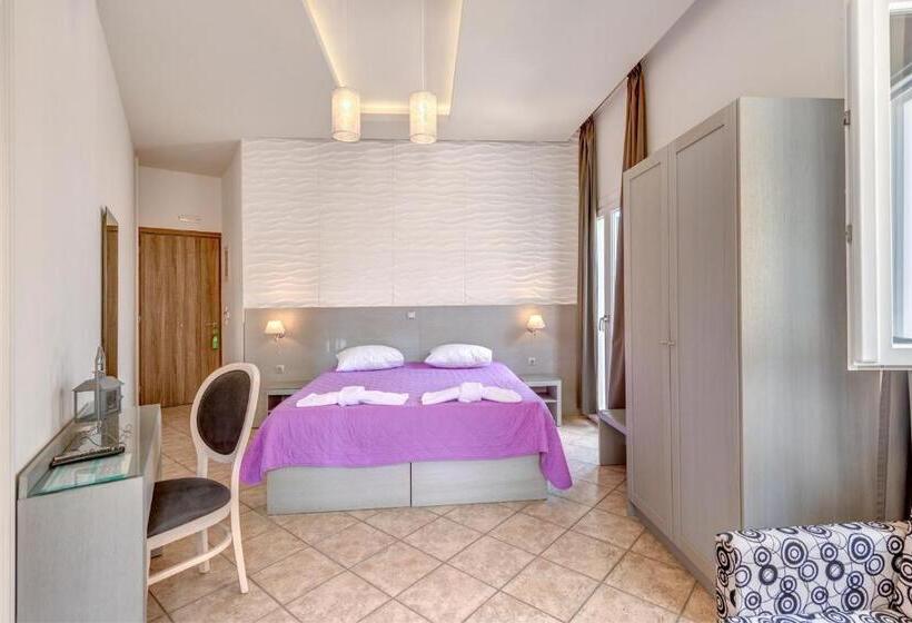 اتاق سوپریور با چشمانداز دریا و بالکن, Ethrion